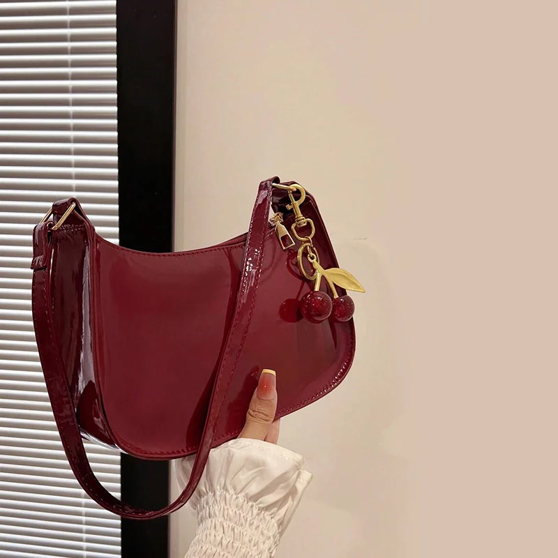 Bolsa de couro pu feminina versátil moda cor sólida cereja pingente bolsa de omb - Imagem 12