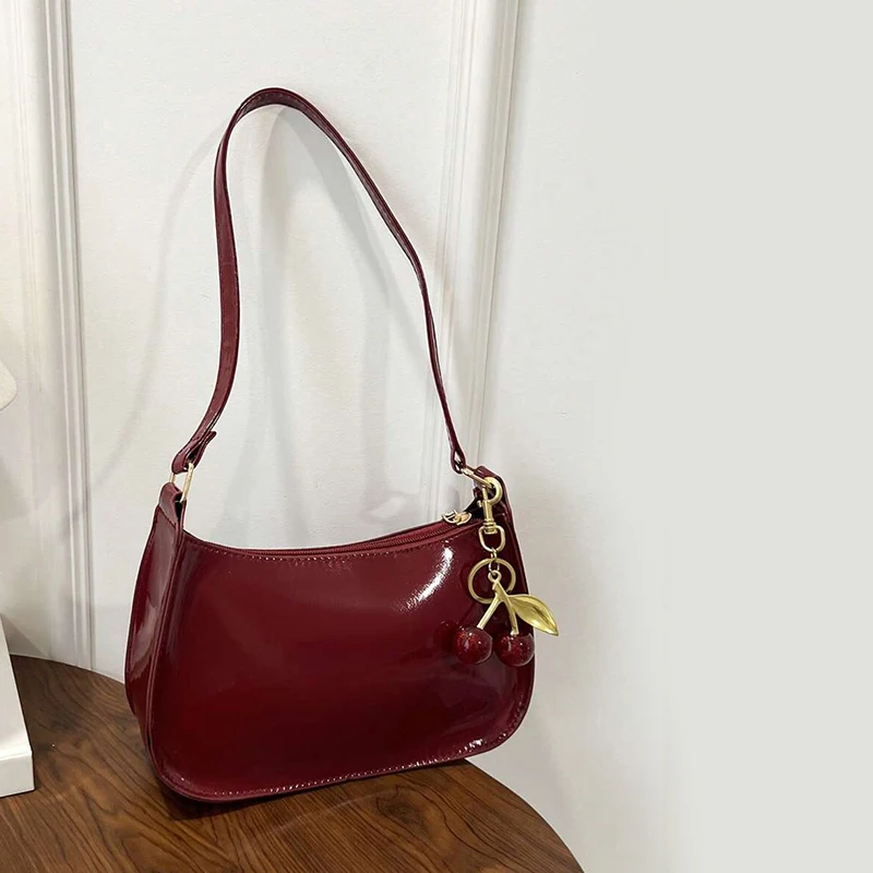Bolsa de couro pu feminina versátil moda cor sólida cereja pingente bolsa de omb - Imagem 3