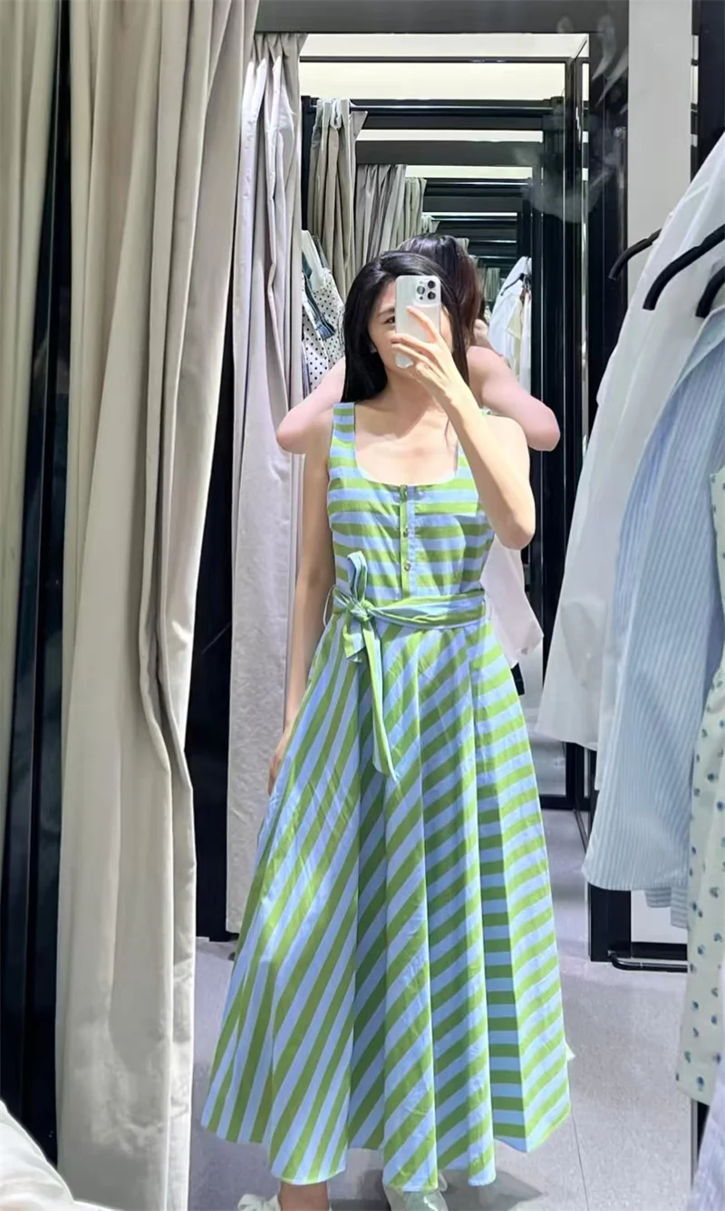 VestidoVerde Listrado Sem Mangas com Cinto Decorati - Imagem 5